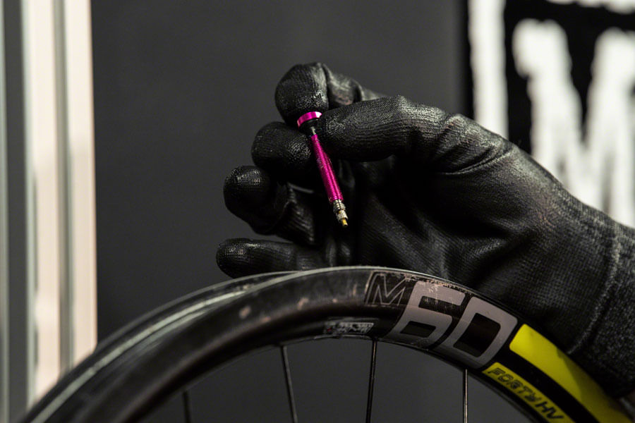 44mm Fits Road & Mountain Pair Muc-Off Bike Tubeless Valve Kit: Pink 
