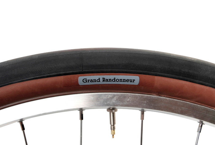 Soma-Grand-Randonneur-Tire---650b-x-42c-419-114-15-4