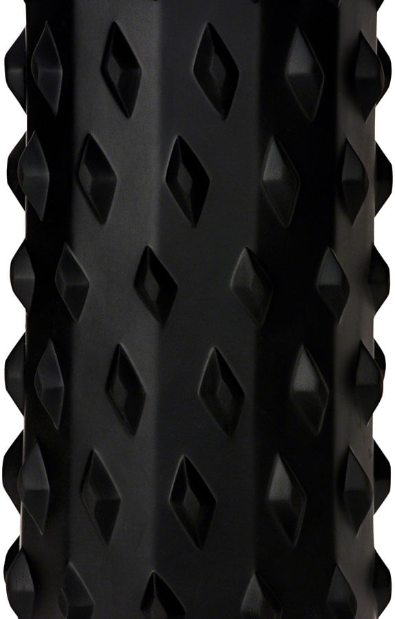 TriggerPoint-CARBON-Deep-Tissue-Foam-Roller--13--Black-TA1063-5