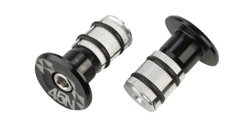 45NRTH-Cobrafist-Bar-Plugs--Black-HT4600-5