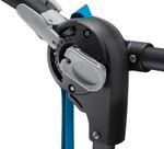 Thule-Gateway-Pro-2-Trunk-Rack--2-Bike-AR2758-5