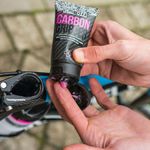 Muc-Off-Carbon-Gripper---75g-LU1702-5
