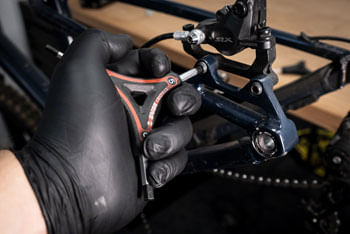 Unior Industrial Strength Nitrile Mechanic Gloves - Box 100, Medium