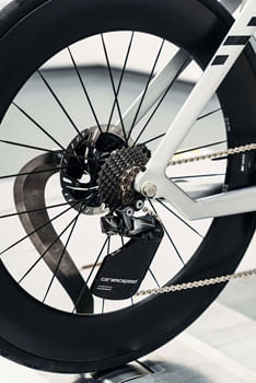 CeramicSpeed-Oversized-Pulley-Wheel-Aero-System-for-Shimano-9200-9250-and-8100-8150---Coated-Races-Alloy-Pulley-Carbon-Cage-Black