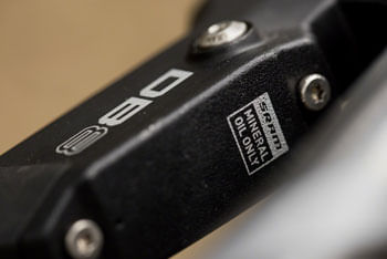 SRAM-DB8-Disc-Brake-and-Lever---Front-Mineral-Oil-Hydraulic-Post-Mount-Diffusion-Black-A1