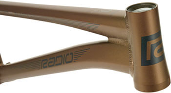FM0209-01.jpg