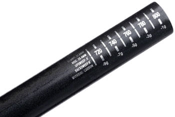 HB0775-02.jpg