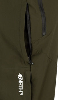AB4495-02.jpg