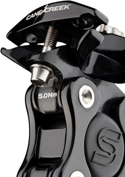 ST2584-02.jpg