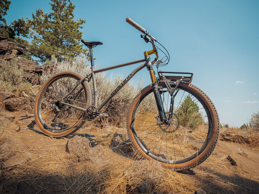 Old Man Mountain Pizza Rack with 3-Pack Mounts FastStore PDP