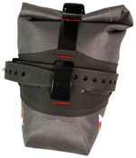 BG0893-02.jpg