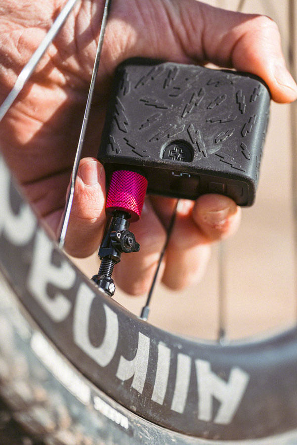 Muc-Off AirMach Mini Pro Electric Inflator | FastStore PDP