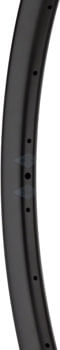 RM0469-02.jpg