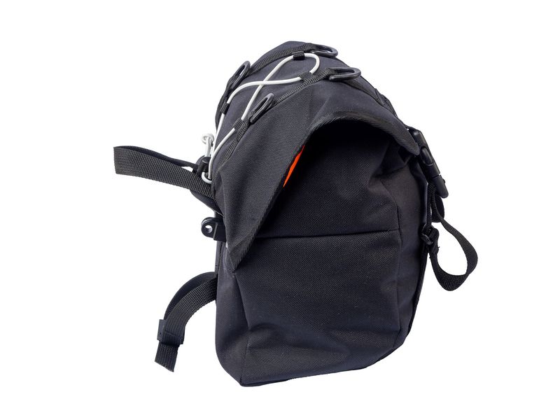 CAMBIAN_SADDLEBAG_16L_1124_05_1_3000x