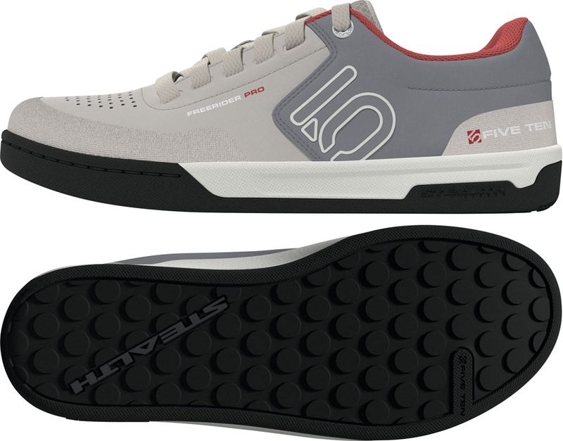 SH04126-01.jpg