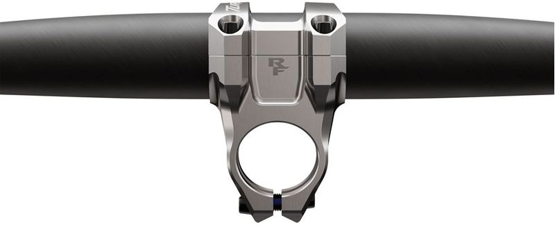 SM1122-02.jpg